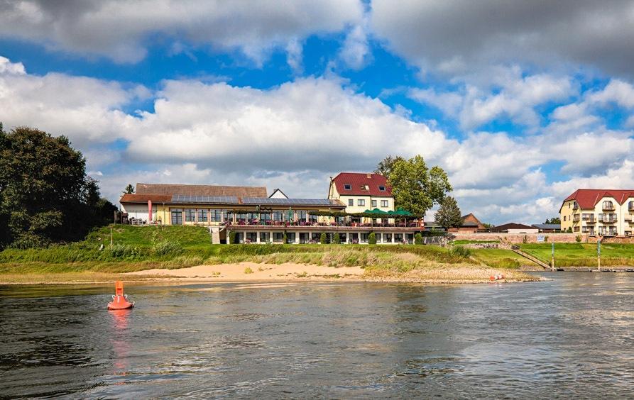 Elbterrassen Zu Brambach Hotel Dessau-Rosslau Exterior foto
